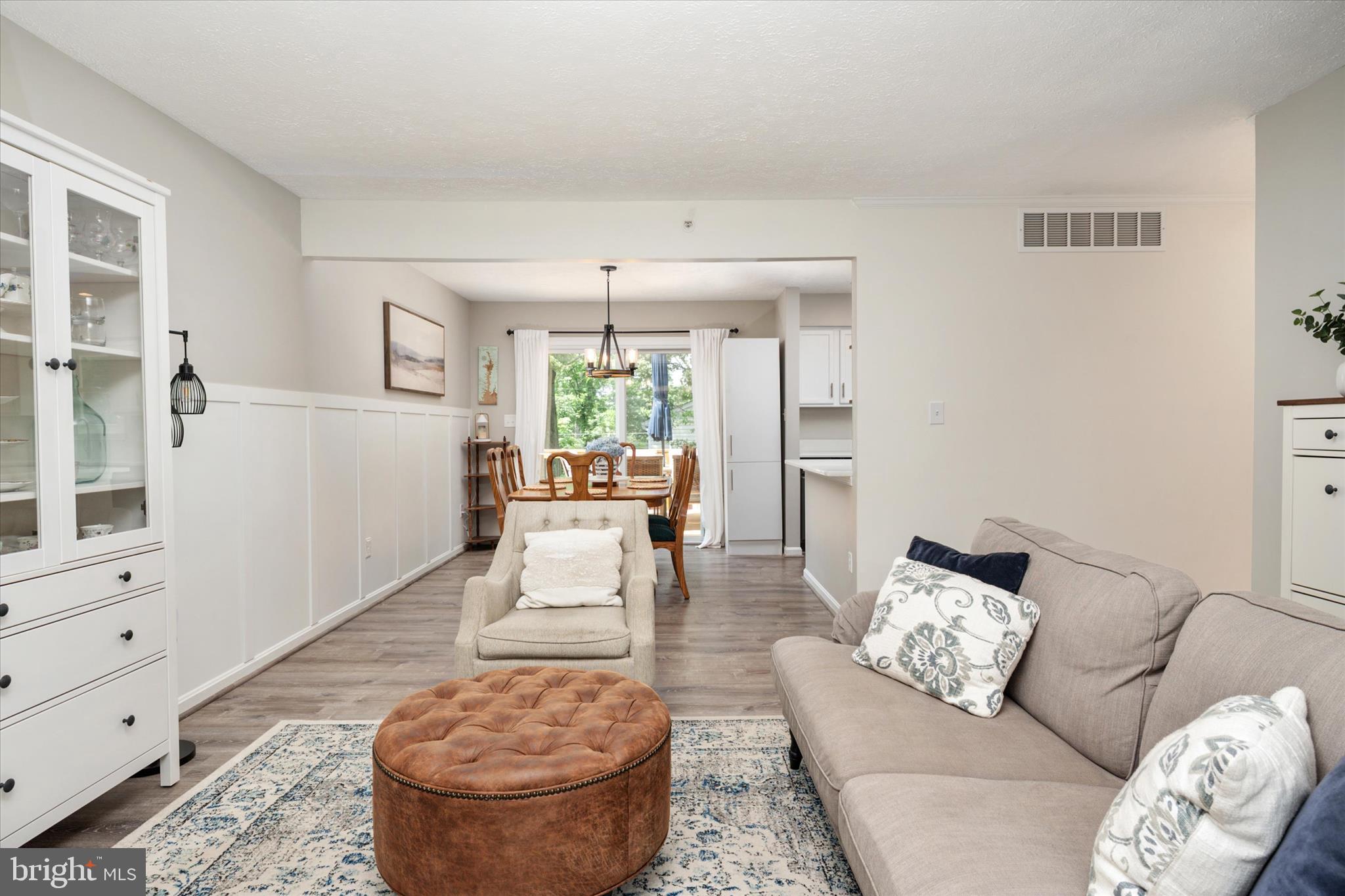 637 Hollywood Road Severna Park, MD 21146 - Photo 9 of 63