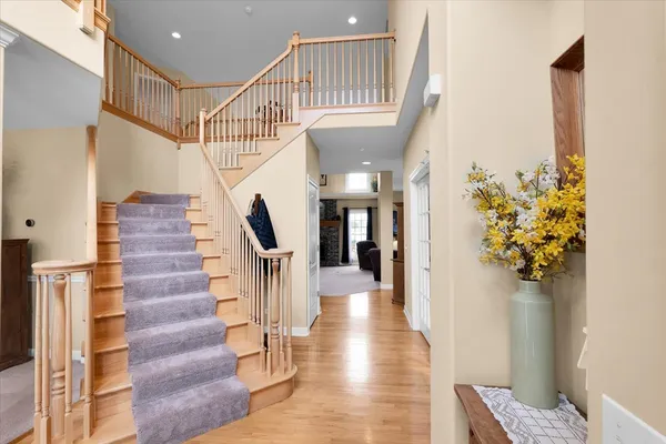 $635,000 | 415 Mallard Point Drive, North Aurora, IL 60542
