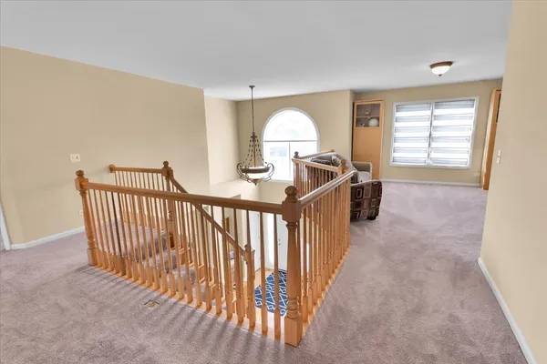 $635,000 | 415 Mallard Point Drive, North Aurora, IL 60542