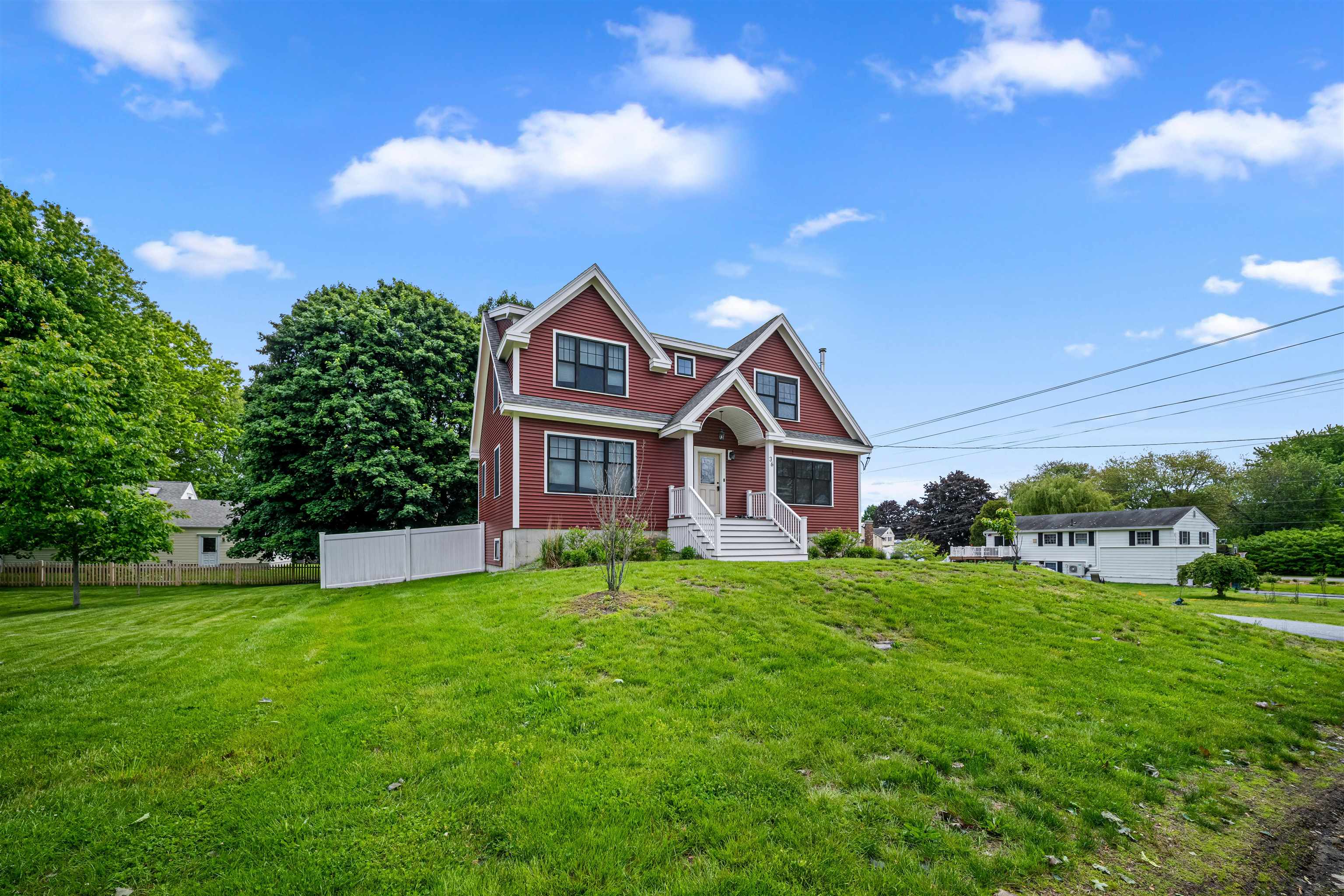 36 Ruby Road Portsmouth, NH 03801 - Photo 2 of 46 Gallery Image 2
