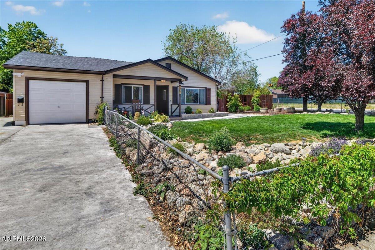 1305 Princess Avenue Reno, NV 89502 - Photo 2 of 26 02-DSC_6194