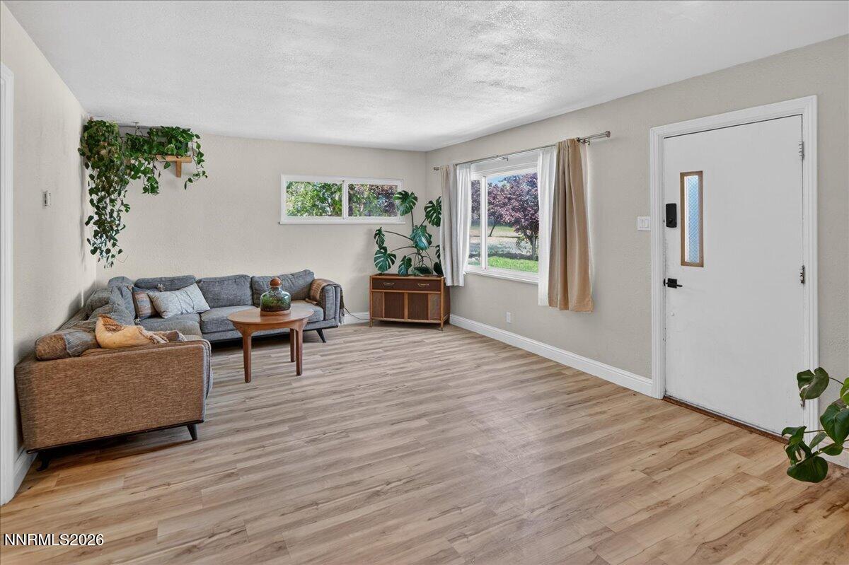 1305 Princess Avenue Reno, NV 89502 - Photo 6 of 26 06-DSC_6279