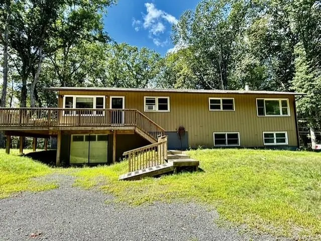 $319,000 | 46 Sunset Circle, Bloomingburg, NY 12721