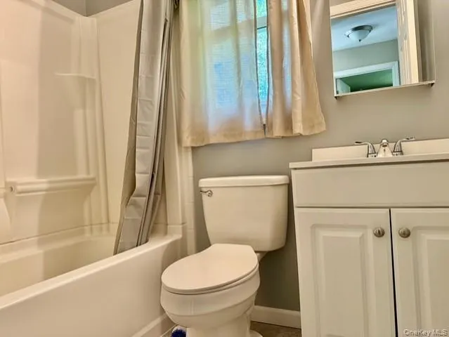 $319,000 | 46 Sunset Circle, Bloomingburg, NY 12721