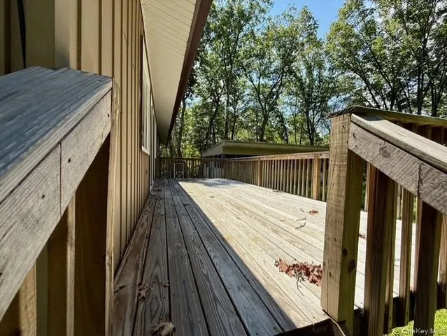 $319,000 | 46 Sunset Circle, Bloomingburg, NY 12721