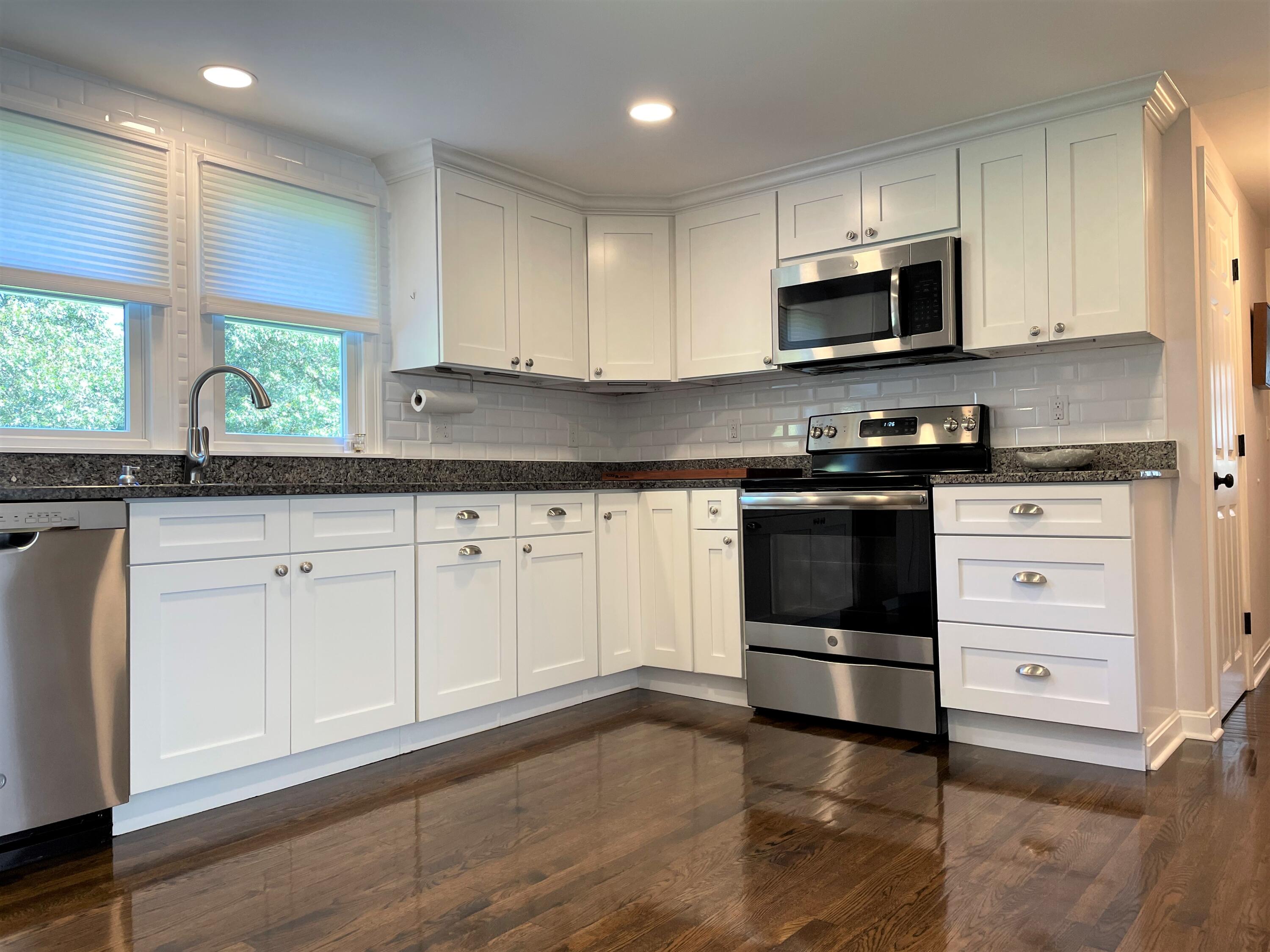 696 Queen Anne Road Harwich, MA 02645 - Photo 20 of 47 IMG_3171