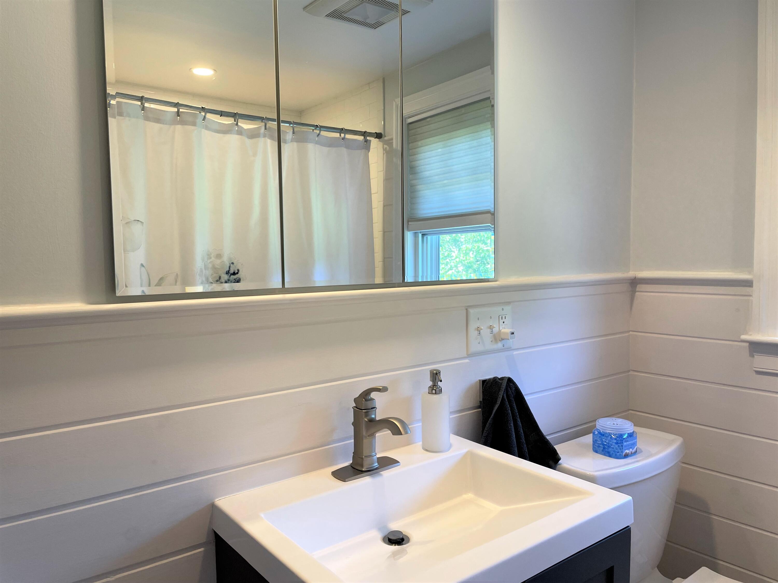 696 Queen Anne Road Harwich, MA 02645 - Photo 31 of 47 guest bathroom
