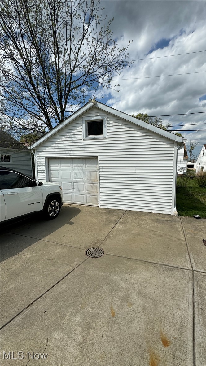 13215 Grannis Road Cleveland, OH 44125 - Photo 19 of 20 Gallery Image 19