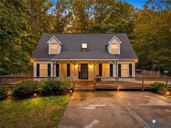 $749,900 | 10130 Coalboro Road, Chesterfield, VA 23838