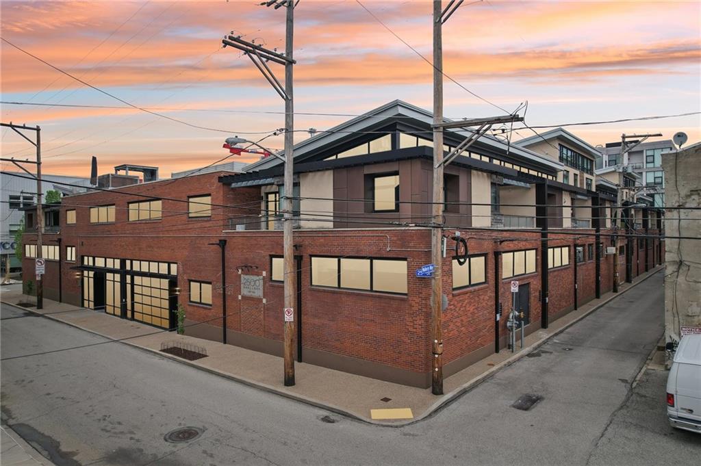 215 25th Street, Unit 7 Pittsburgh, PA 15222 - Photo 48 of 49 a view of a house with a yard