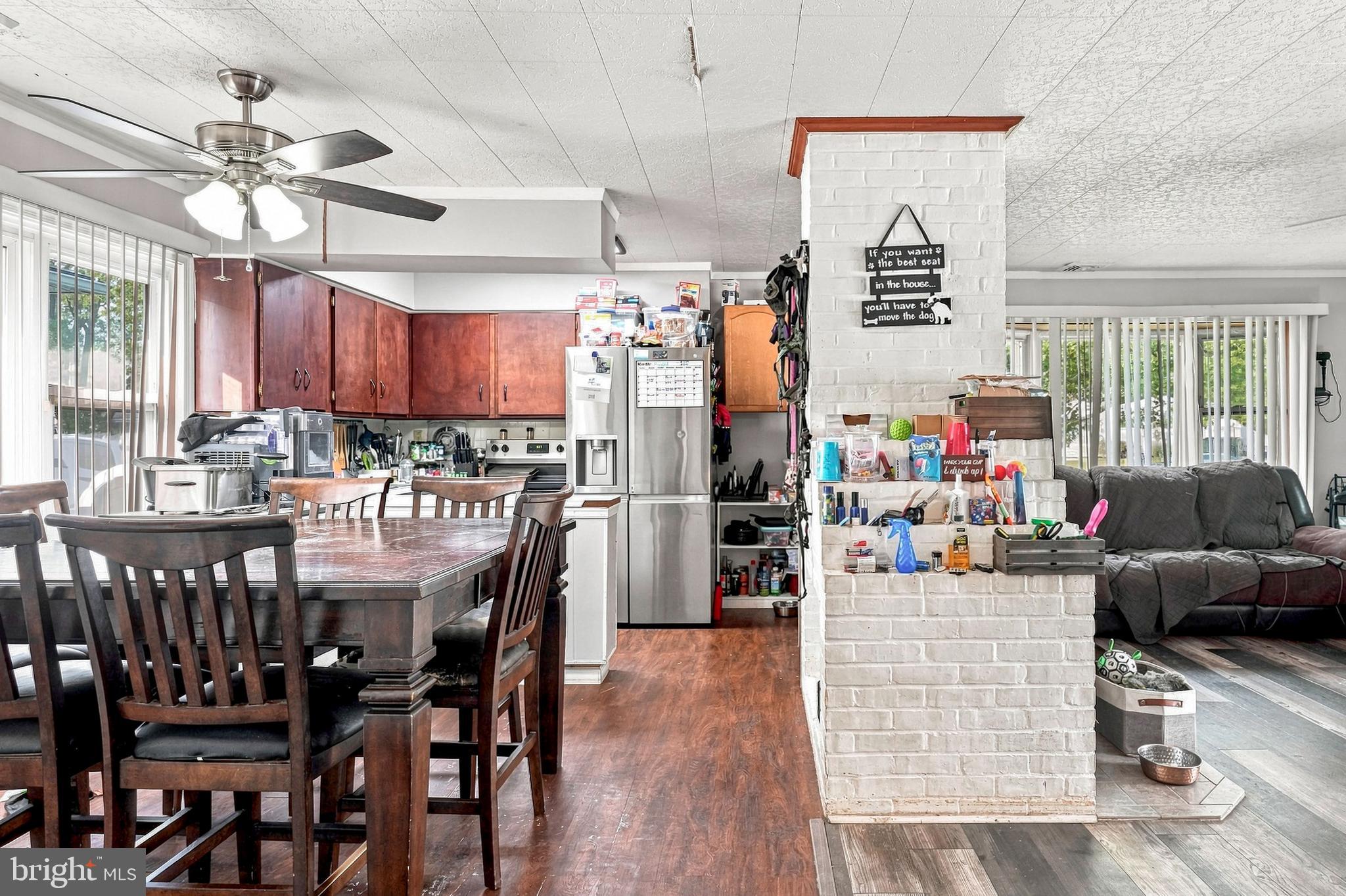 6 Idlewild Road Levittown, PA 19057 - Photo 10 of 26 Gallery Image 10