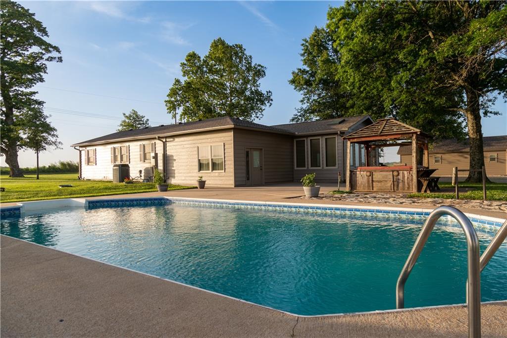 38210 Osawatomie Road Osawatomie, KS 66064 - Photo 4 of 77