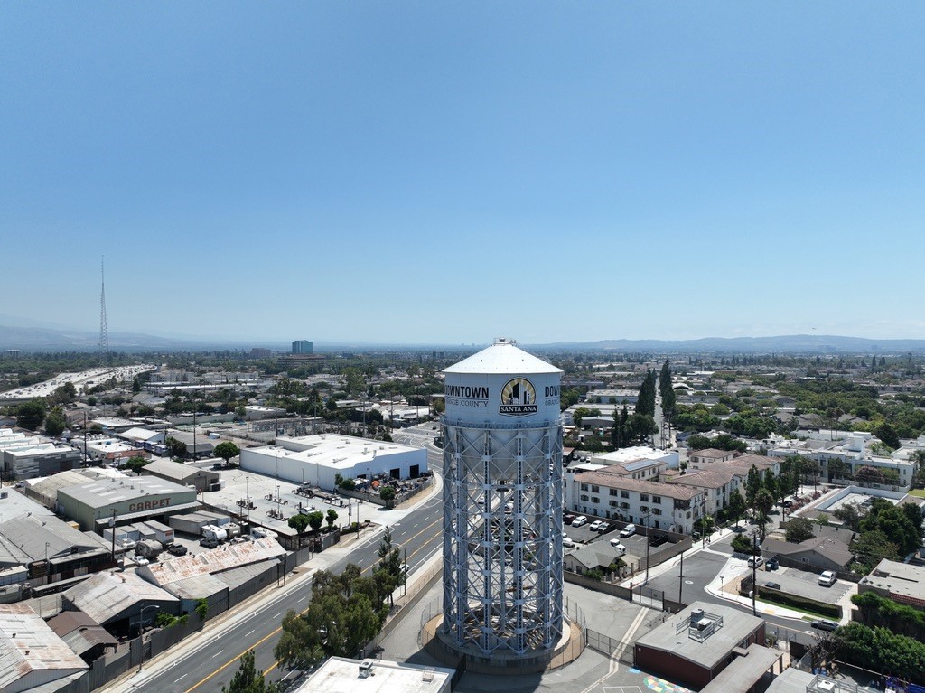 500 East 15th Street Santa Ana, CA 92701 - Photo 5 of 8 an aerial view of a city