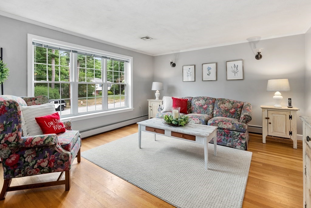 171 David Road Franklin, MA 02038 - Photo 16 of 37 Gallery Image 16