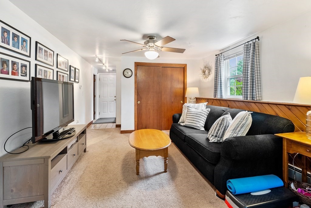 171 David Road Franklin, MA 02038 - Photo 25 of 37 Gallery Image 25