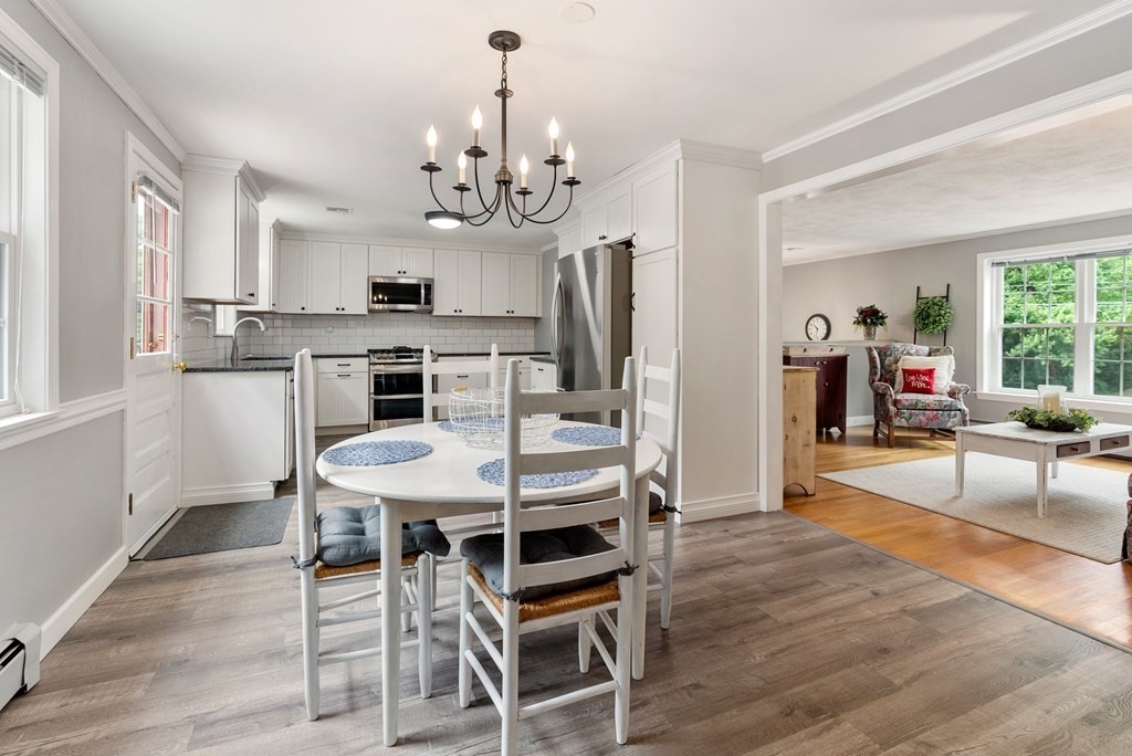 171 David Road Franklin, MA 02038 - Photo 7 of 37 Gallery Image 7