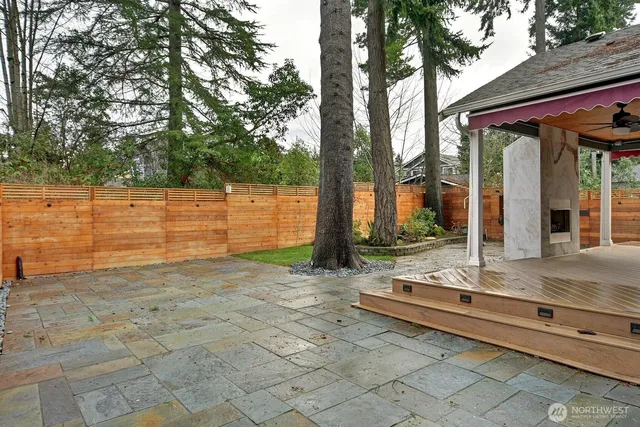 $5,250 | 12206 Densmore Avenue North, Seattle, WA 98133