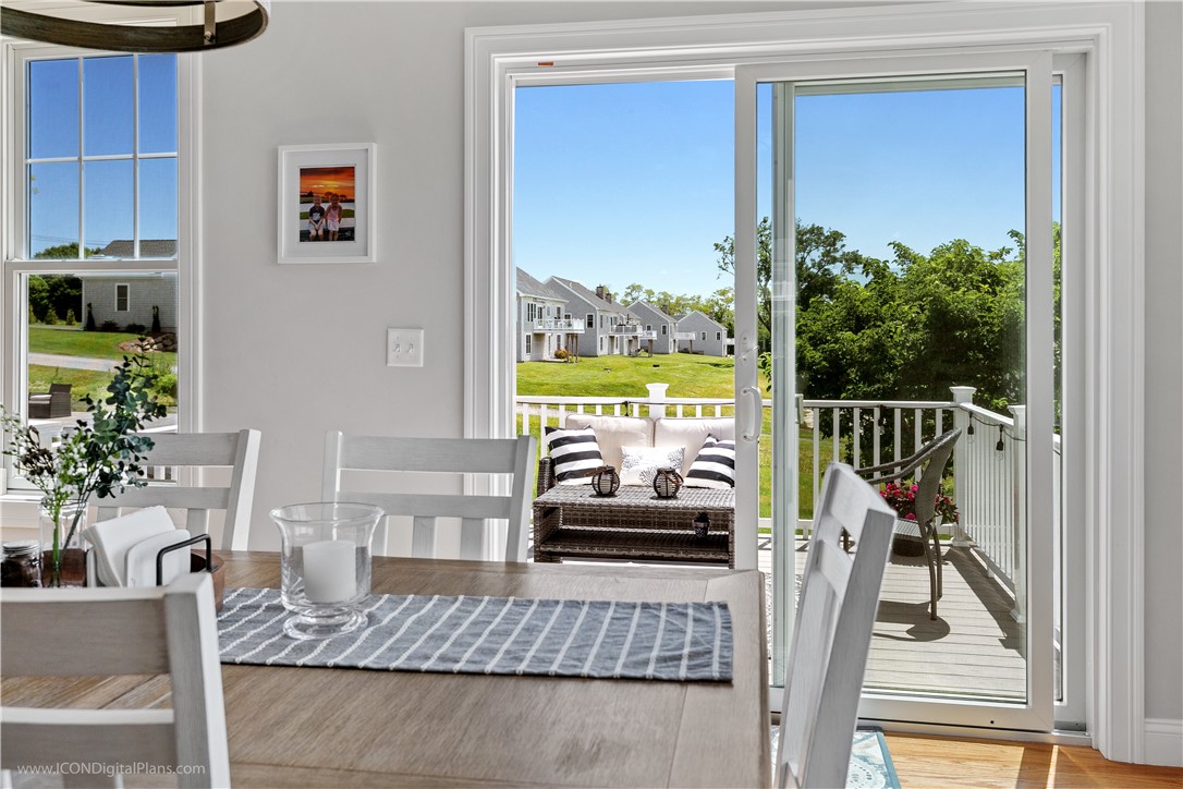 24 Coddington Highway Middletown, RI 02842 - Photo 12 of 30