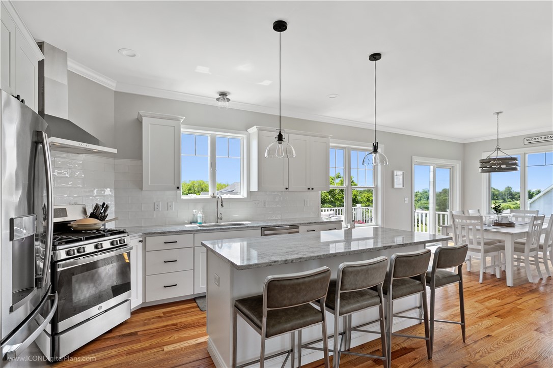 24 Coddington Highway Middletown, RI 02842 - Photo 8 of 30