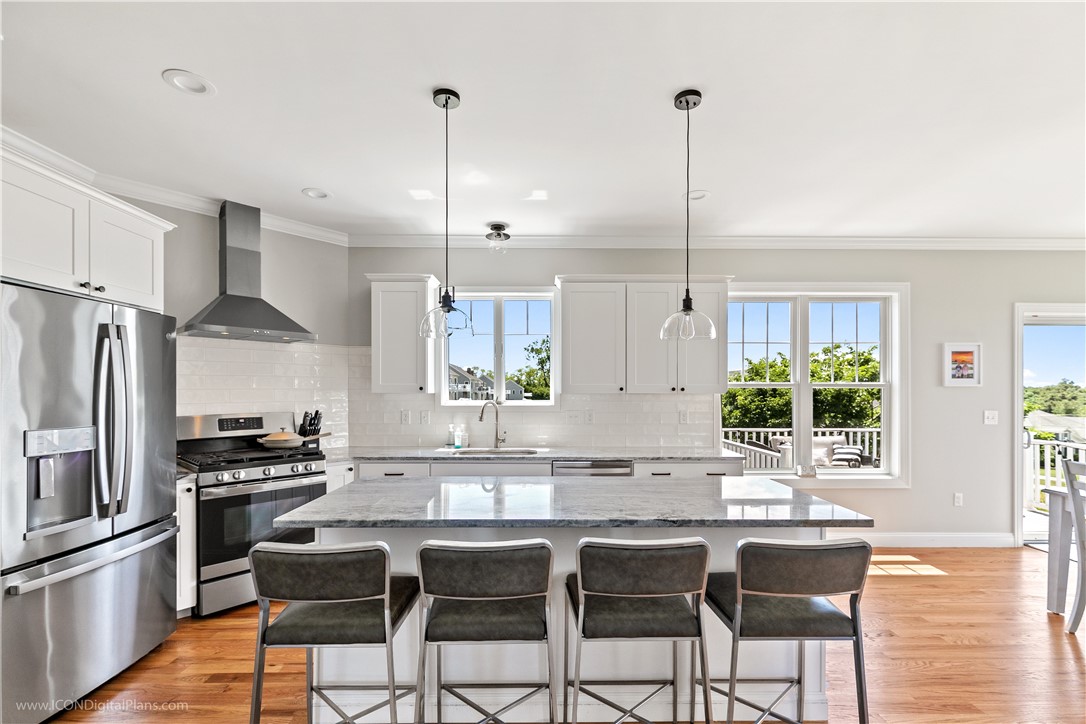 24 Coddington Highway Middletown, RI 02842 - Photo 10 of 30