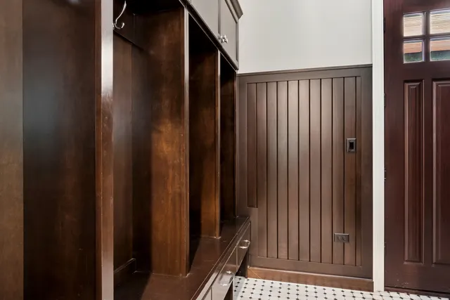 $1,950,000 | 203 South Columbia Street, Naperville, IL 60540