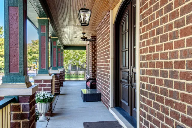 $1,950,000 | 203 South Columbia Street, Naperville, IL 60540