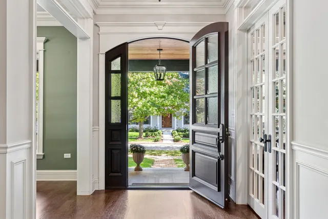 $1,950,000 | 203 South Columbia Street, Naperville, IL 60540