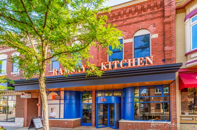 $1,950,000 | 203 South Columbia Street, Naperville, IL 60540