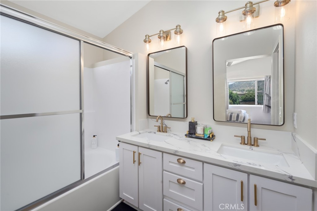 15737 Firethorn Road Fontana, CA 92337 - Photo 25 of 33 Gallery Image 25
