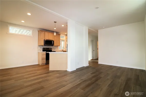 $154,000 | 3417 South 182nd Street, Unit 185, SeaTac, WA 98188