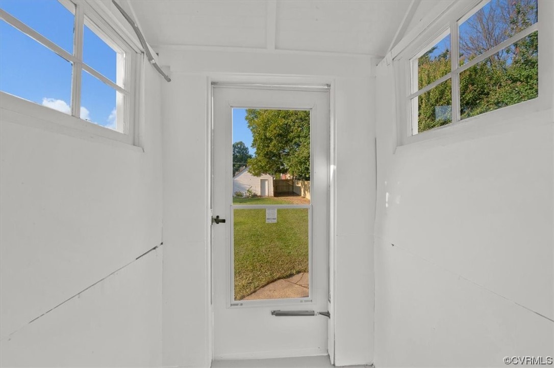 2309 Wright Avenue Richmond, VA 23224 - Photo 26 of 39 a view of a porch of a house