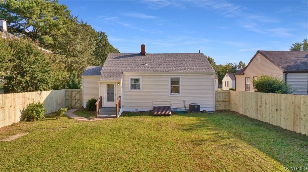 2309 Wright Avenue Richmond, VA 23224 - Photo 33 of 39 a view of a house with a yard and sitting area