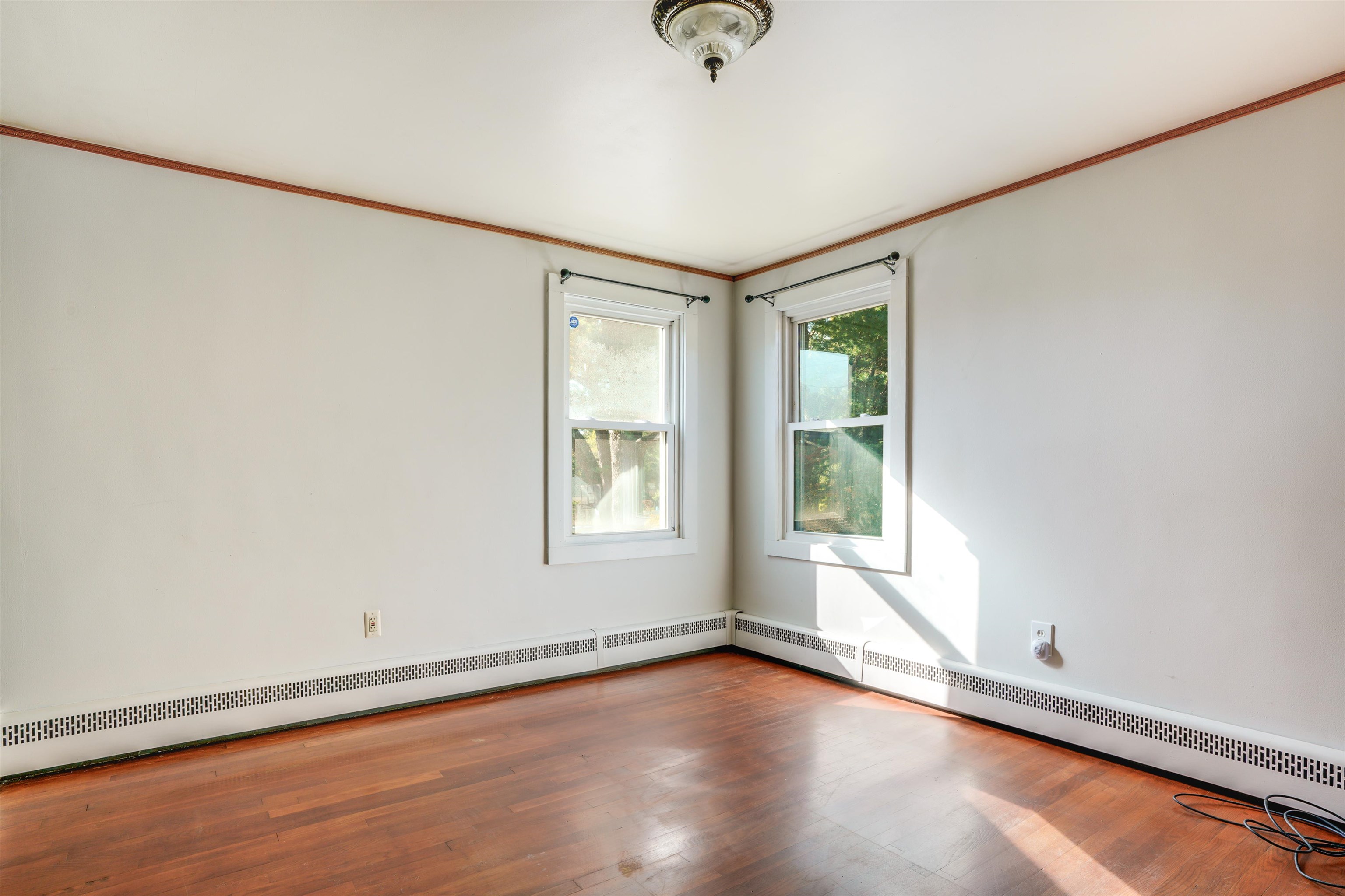 275 South Mammoth Road Manchester, NH 03109 - Photo 18 of 38