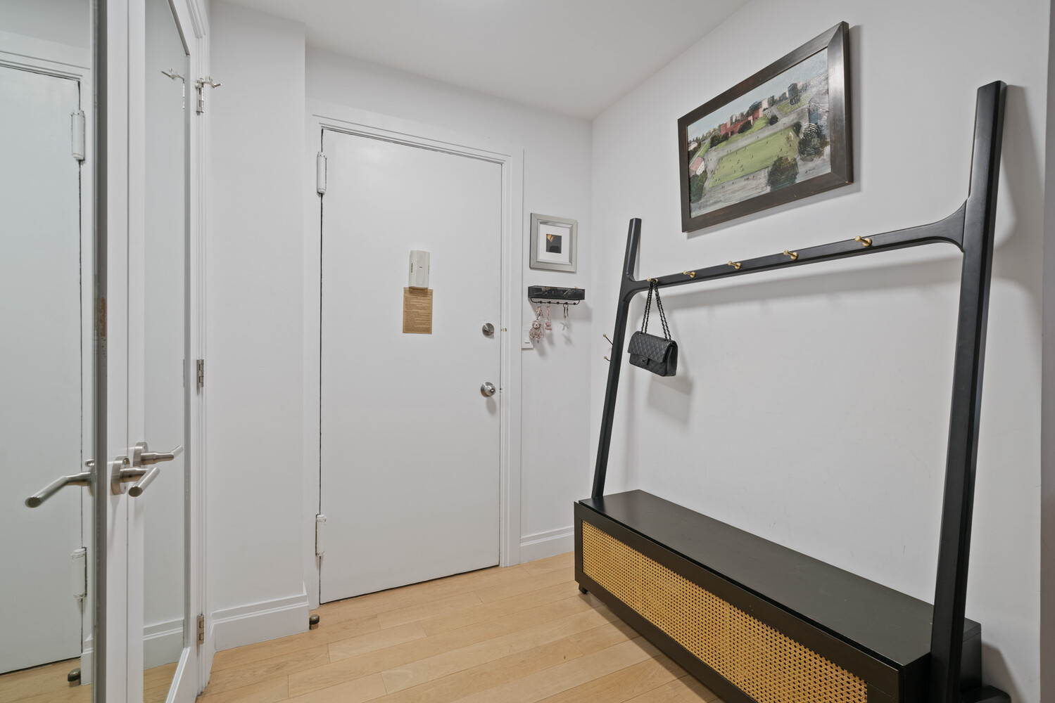196 East 75th Street, Unit 3F Manhattan, NY 10021 - Photo 10 of 11