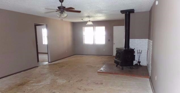 1506 Ave O Ralls, TX 79357 - Photo 4 of 10 a view of livingroom with window