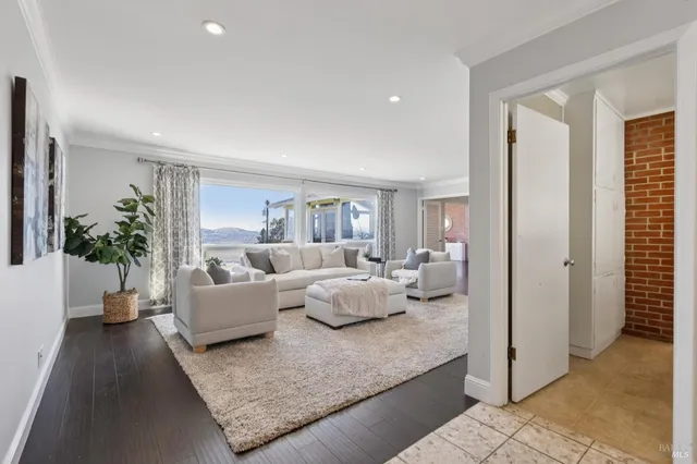 $1,995,000 | 19 Mliss Lane, San Rafael, CA 94901