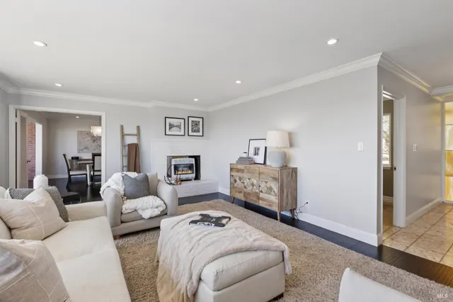 $1,995,000 | 19 Mliss Lane, San Rafael, CA 94901