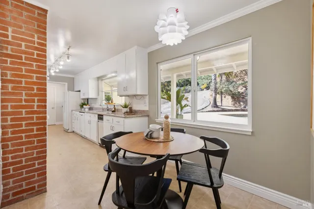 $1,995,000 | 19 Mliss Lane, San Rafael, CA 94901