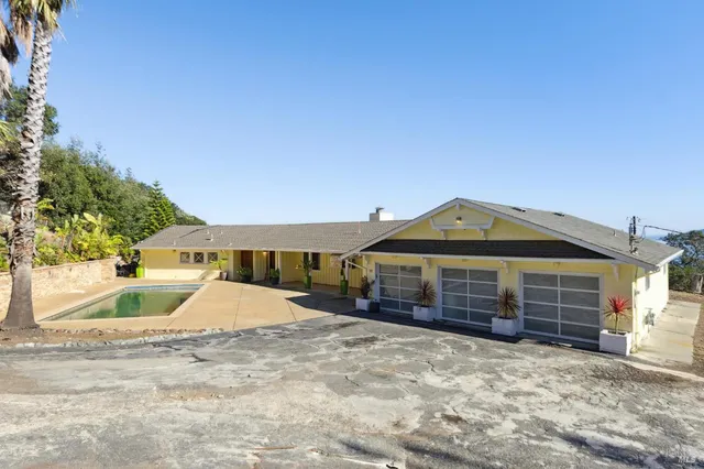 $1,995,000 | 19 Mliss Lane, San Rafael, CA 94901