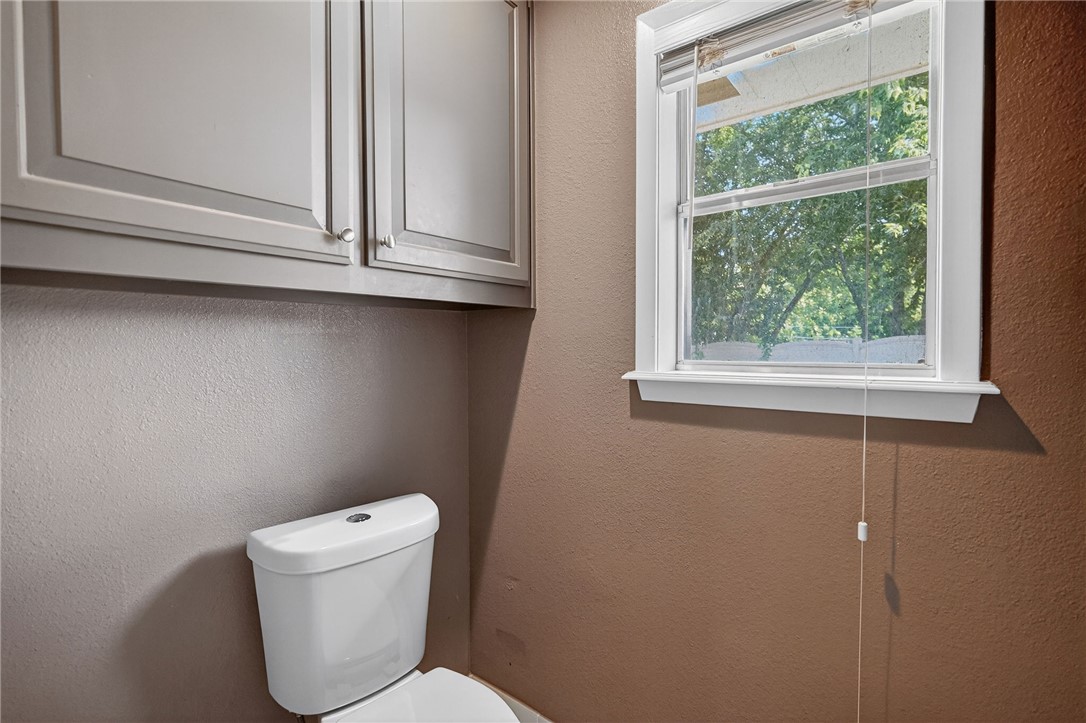 3501 Cavitt Avenue Bryan, TX 77801 - Photo 17 of 40