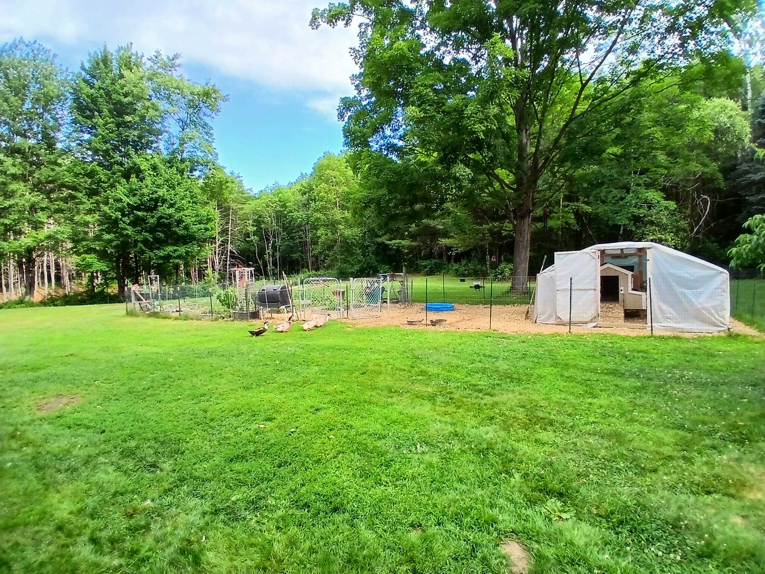 331 Horne Road Belmont, NH 03220 - Photo 3 of 40