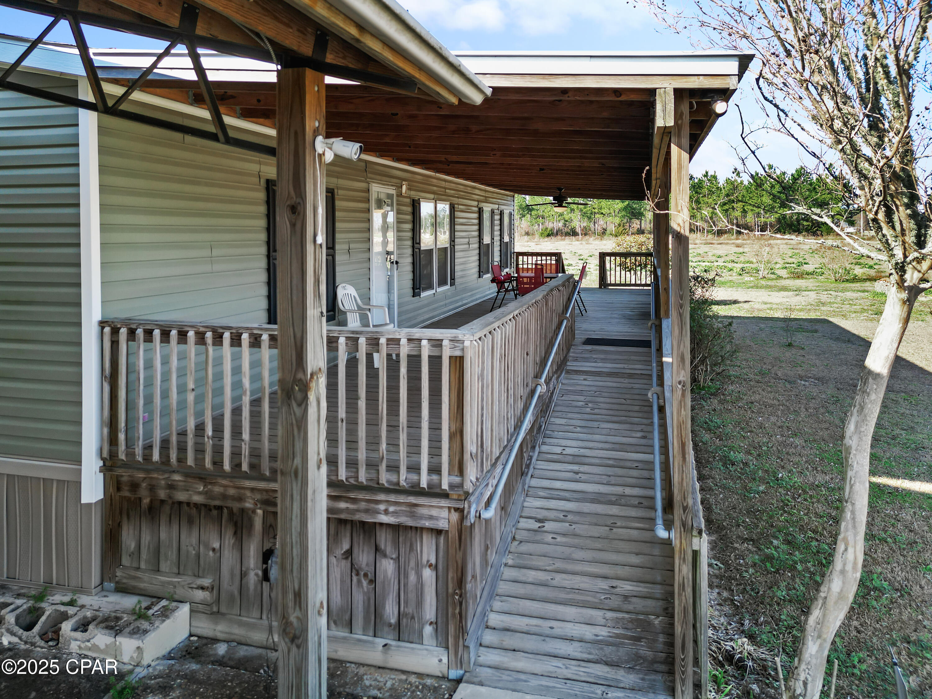 731 Redlevel Loop Marianna, FL 32448 - Photo 10 of 50 Gallery Image 10