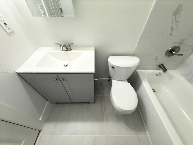 $2,000 | 729 Northwest 114th Street, Miami, FL 33168