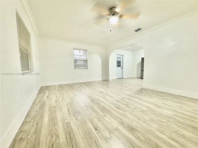 $2,000 | 729 Northwest 114th Street, Miami, FL 33168