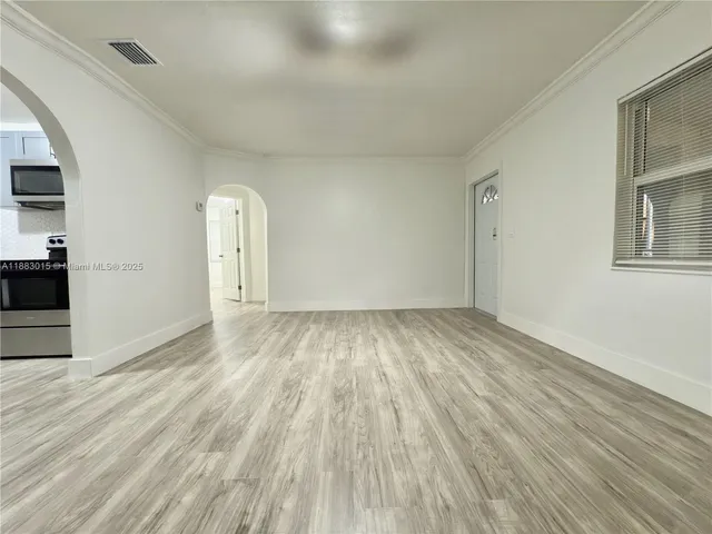 $2,000 | 729 Northwest 114th Street, Miami, FL 33168