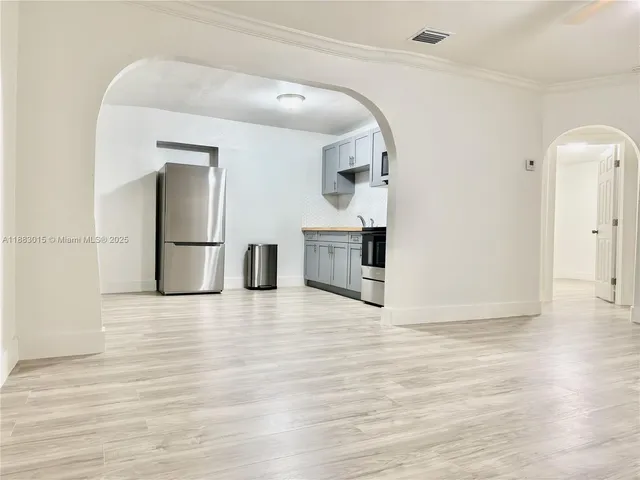 $2,000 | 729 Northwest 114th Street, Miami, FL 33168