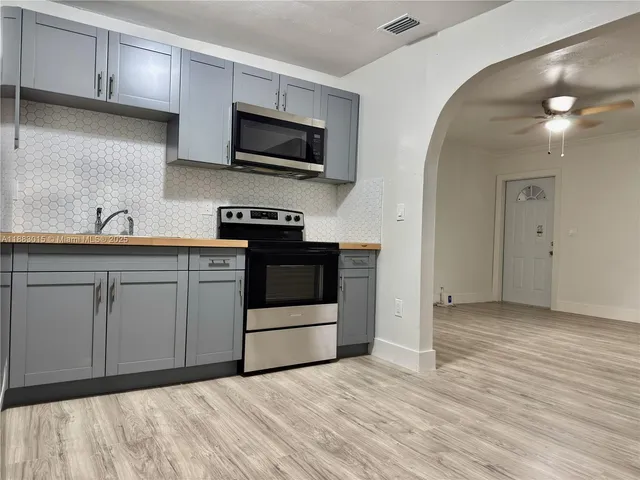 $2,000 | 729 Northwest 114th Street, Miami, FL 33168