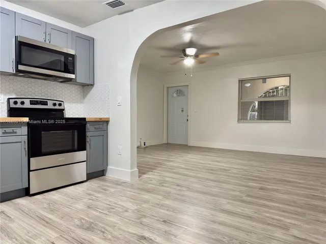 $2,000 | 729 Northwest 114th Street, Miami, FL 33168