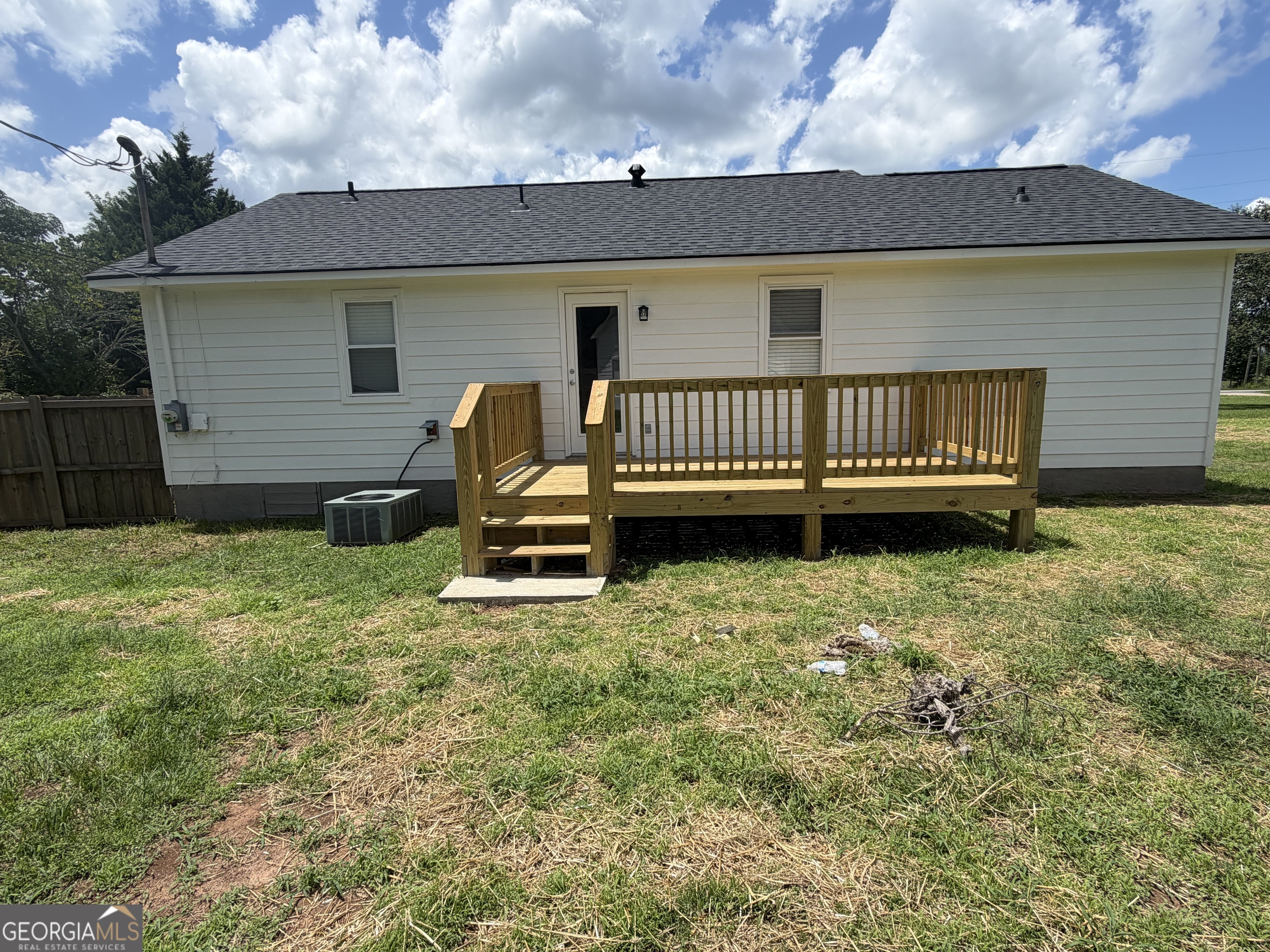 1695 Rover Zetella Road Williamson, GA 30292 - Photo 10 of 31