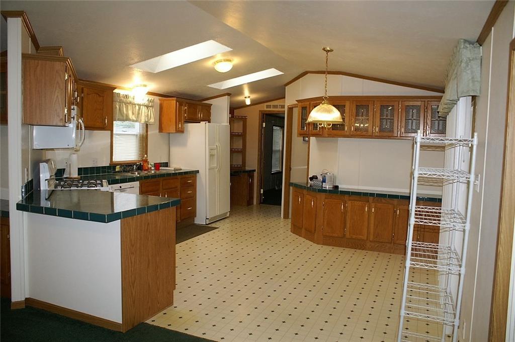 224 Rustic Ridge Lane Butler, PA 16002 - Photo 4 of 15